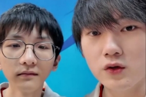 晋级世界赛JackeyLove采访队友，Zhuo：想看我掉小珍珠吗？
